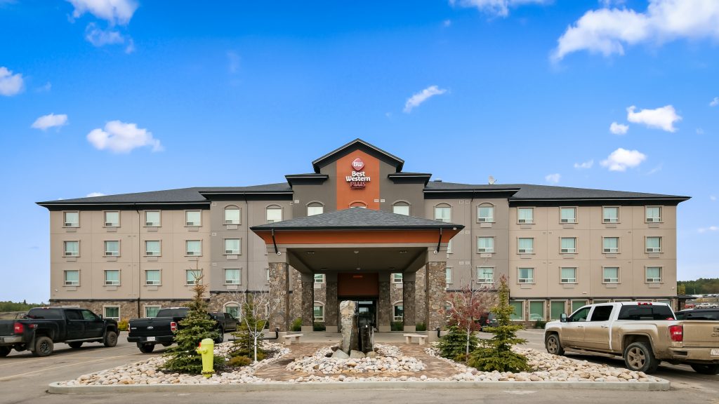Press Release Best Western Plus Drayton Valley All Suites 2017 M.K